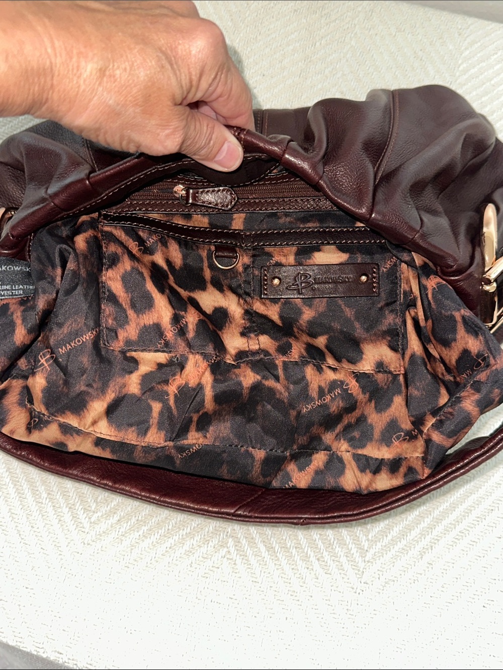 b. Makowsky Dark Burgundy Brown Gathered Hobo Shoulder Bag with Gold Hardware - Picture 8 of 10